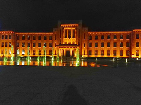 山梨県庁舎別館